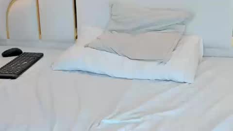 naughtyrose vc online show from March 2026 06:25:01 PM