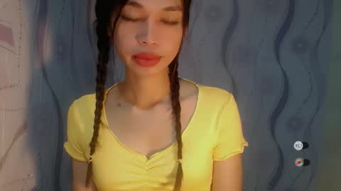 Snapshot of naughtysunshinepinay chatting on May 2026 10:29:02 PM Celine online show from May 2026 10:29:02 PM