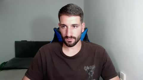 Snapshot of naugthy18boy chatting on December 2024 08:50:02 PM Nico online show from December 2024 08:50:02 PM