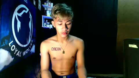 Snapshot of naugthyboyloy chatting on November 2025 08:09:02 PM Loy online show from November 2025 08:09:02 PM