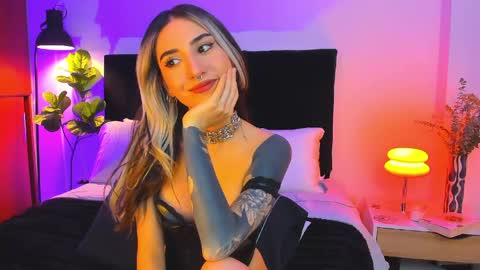 Mila aka Dominika - Nov 20 Birthday show  Onlyfans Naugthymila online show from April 2026 12:34:01 AM