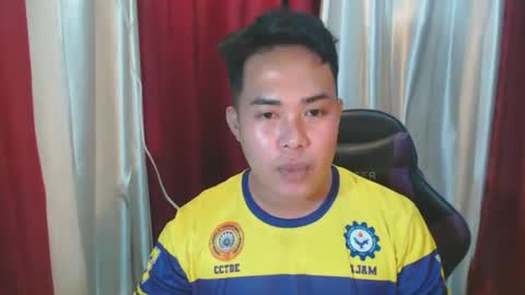 Snapshot of nauhty_kirkxxx chatting on October 2025 02:07:02 PM loverskirk online show from October 2025 02:07:02 PM