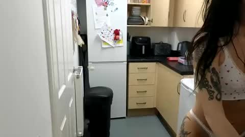 Navyrein online show from December 2024 08:58:02 PM