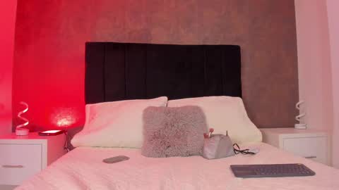 Snapshot of naxaandlexi chatting on March 2025 12:34:01 PM Naxa Lexi online show from March 2025 12:34:01 PM