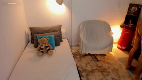 Snapshot of naxttan chatting on September 2025 03:06:02 AM Natan online show from September 2025 03:06:02 AM