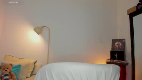 Snapshot of naxttan chatting on September 2025 04:03:02 AM Natan online show from September 2025 04:03:02 AM