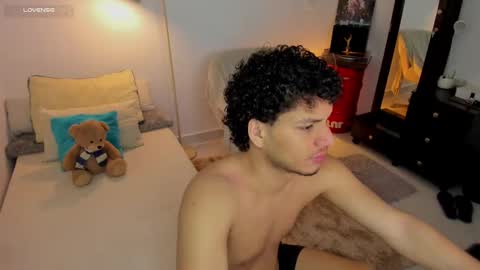 Snapshot of naxttan chatting on September 2025 12:09:02 PM Natan online show from September 2025 12:09:02 PM