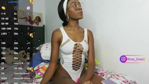 Snapshot of nayah_dussa1 chatting on November 2025 12:21:02 AM Vane broadcast 6 pm to 1 am Colombia time online show from November 2025 12:21:02 AM