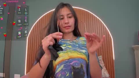 Naye  online show from December 2025 03:34:01 AM