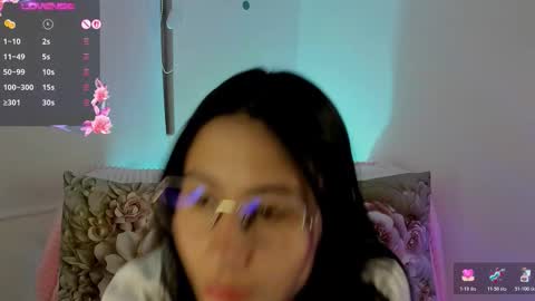 Snapshot of nayecloud chatting on February 2026 04:02:01 AM Naye online show from February 2026 04:02:01 AM