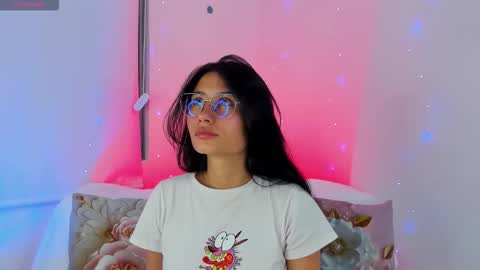 Snapshot of nayecloud chatting on March 2026 03:41:02 AM Naye online show from March 2026 03:41:02 AM