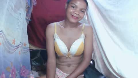 Snapshot of naylah313 chatting on February 2026 05:51:01 AM Nayla online show from February 2026 05:51:01 AM