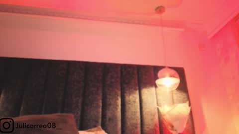 Juli  online show from December 2025 11:58:02 AM