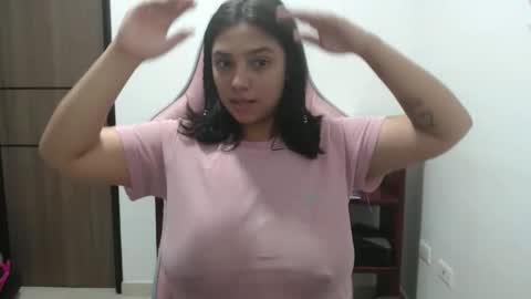 Snapshot of nebyula_star chatting on December 2025 01:24:01 AM Nebyula online show from December 2025 01:24:01 AM