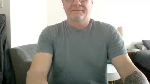 neckdown12 online show from September 2025 10:00:02 PM