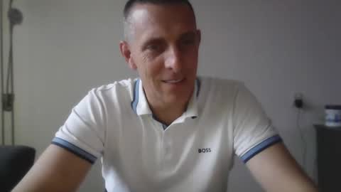 nederland77 online show from December 2024 02:21:01 PM