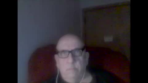 Tom online show from February 2025 02:18:01 AM