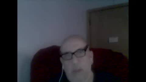 Tom online show from March 2025 11:26:01 PM
