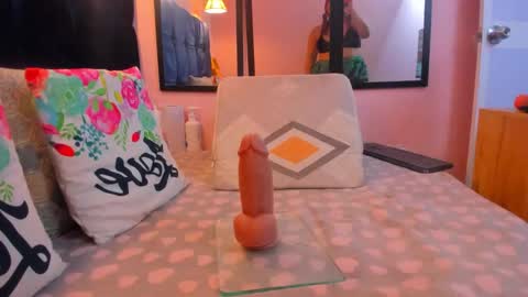 neferet_opal online show from February 2026 12:53:02 AM