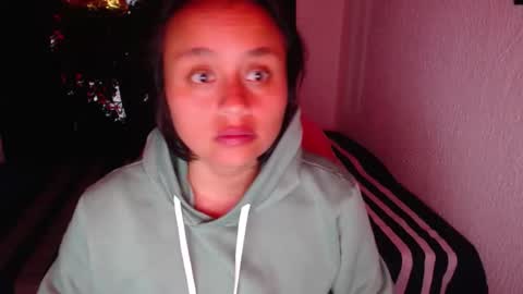 Zoe online show from November 2025 01:26:02 AM