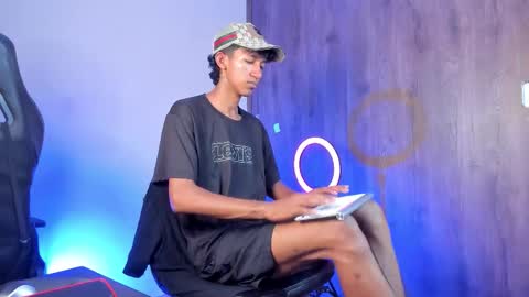 Snapshot of neitan_miller chatting on March 2026 09:48:01 AM neitan online show from March 2026 09:48:01 AM