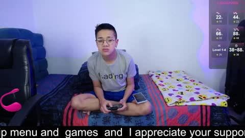 Snapshot of neithan_and_scott_ chatting on December 2024 11:04:02 AM NEW ONLYFANS OF SCOTT online show from December 2024 11:04:02 AM