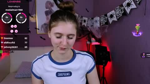 Snapshot of nekky_mouse chatting on October 2025 02:56:02 PM Meow online show from October 2025 02:56:02 PM