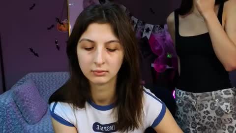 Snapshot of nekky_mouse chatting on November 2025 10:17:01 AM Meow online show from November 2025 10:17:01 AM