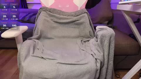 Snapshot of neli_elinek chatting on December 2024 02:13:02 AM Neli online show from December 2024 02:13:02 AM