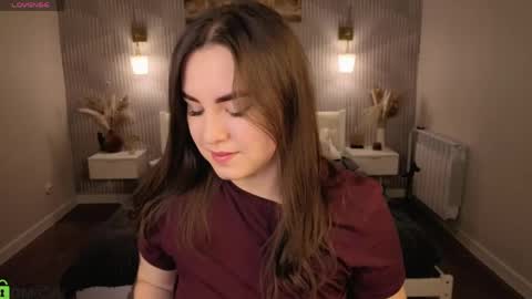 nelie_evans online show from June 2026 01:12:02 AM