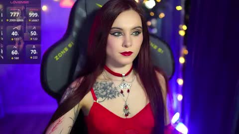 Snapshot of nelle_ chatting on December 2025 01:05:02 PM online show from December 2025 01:05:02 PM