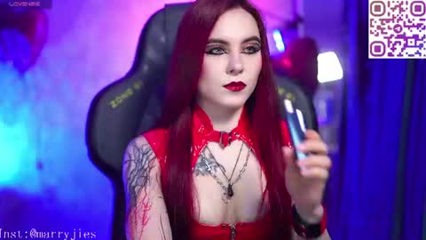 Snapshot of nelle_ chatting on June 2026 09:03:01 AM online show from June 2026 09:03:01 AM
