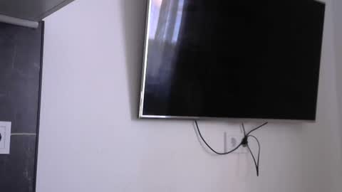 nelly_fortu online show from June 2026 11:07:01 AM