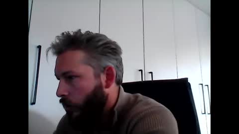 Snapshot of nemooke89 chatting on September 2025 09:35:02 AM Nemo online show from September 2025 09:35:02 AM