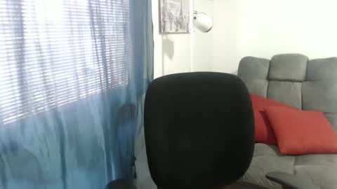 Snapshot of nena_lov chatting on April 2026 07:48:01 PM Star online show from April 2026 07:48:01 PM