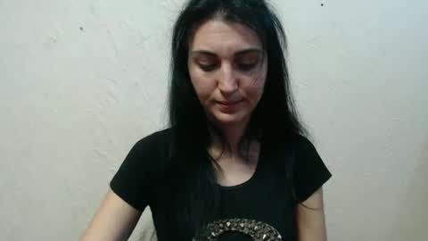 Snapshot of nensyfay_ chatting on December 2024 03:00:01 PM Nensy online show from December 2024 03:00:01 PM