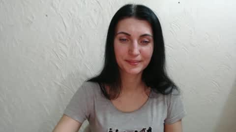 Snapshot of nensyfay_ chatting on January 2025 03:32:01 PM Nensy online show from January 2025 03:32:01 PM