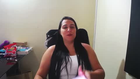 kelly lopez online show from January 2025 04:06:02 PM