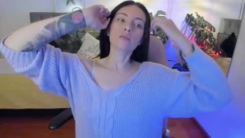 Sarah  online show from November 2025 03:10:02 AM