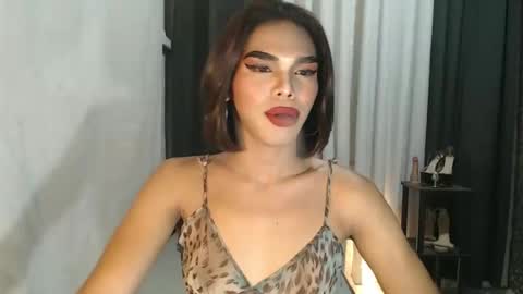 neomi online show from January 2026 03:50:02 PM