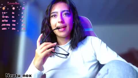 Neptu noxx online show from March 2026 08:41:02 AM