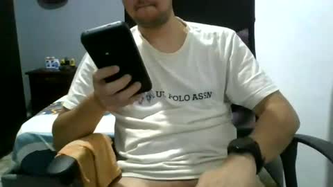 Snapshot of nerdxxx94 chatting on June 2026 05:12:01 AM MrBull online show from June 2026 05:12:01 AM