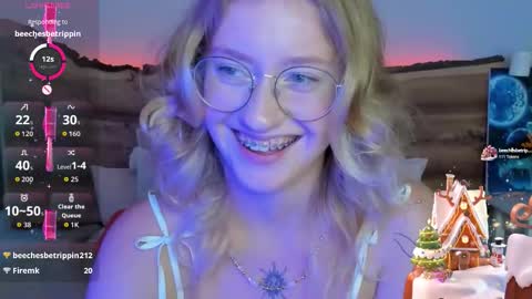 Nerissa online show from September 2025 08:20:01 PM