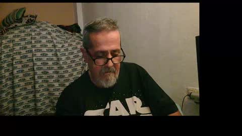 Snapshot of neron401 chatting on November 2025 09:04:01 PM neron401 online show from November 2025 09:04:01 PM