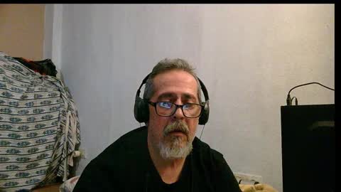 Snapshot of neron401 chatting on November 2025 04:18:01 AM neron401 online show from November 2025 04:18:01 AM