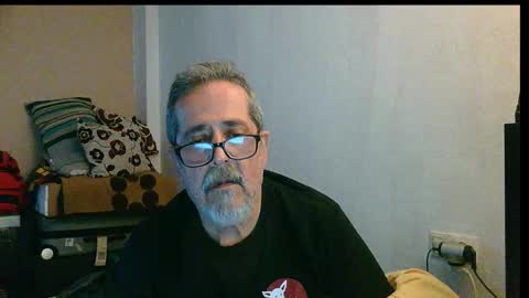 Snapshot of neron401 chatting on November 2025 04:32:02 PM neron401 online show from November 2025 04:32:02 PM
