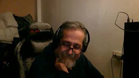 neron401 online show from April 2026 10:59:02 PM