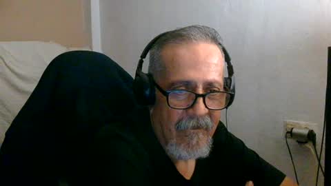 Snapshot of neron401 chatting on June 2026 02:03:01 AM neron401 online show from June 2026 02:03:01 AM