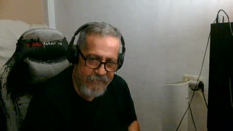 Snapshot of neron401 chatting on June 2026 03:00:01 AM neron401 online show from June 2026 03:00:01 AM