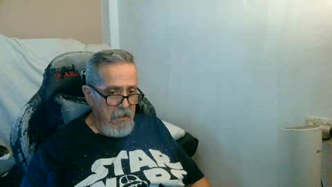 Snapshot of neron401 chatting on June 2026 03:40:01 PM neron401 online show from June 2026 03:40:01 PM